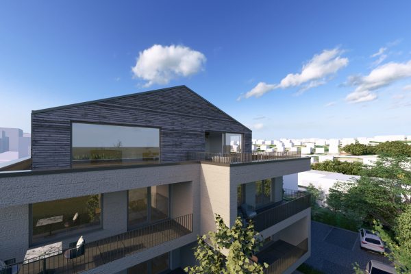 Außenansicht des Dachgeschosses mit Holzfassade und umlaufender Terrasse – WEITBLICK Zornheim